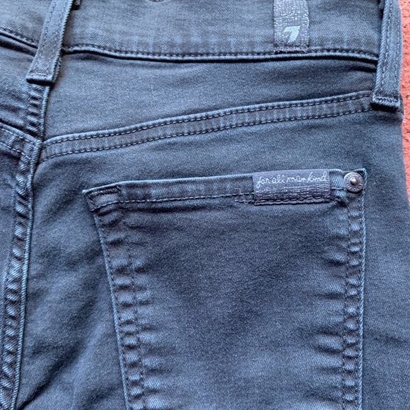 7 for all mankind black jeans. High rise ankle gwenevere. Size 25. - Picture 8 of 9